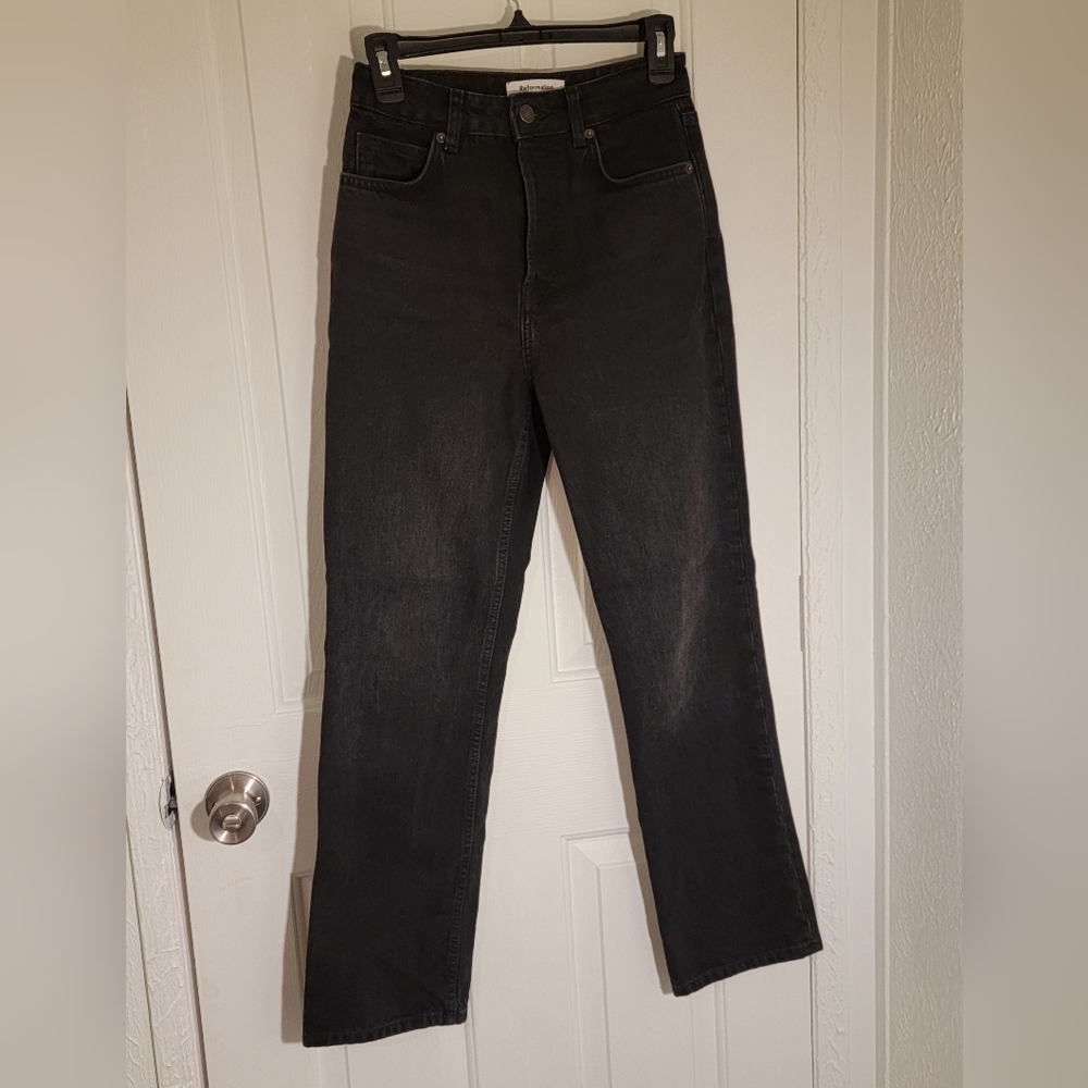 Reformation Cynthia High Rise Straight Jeans  Size 26, Wash-Vana